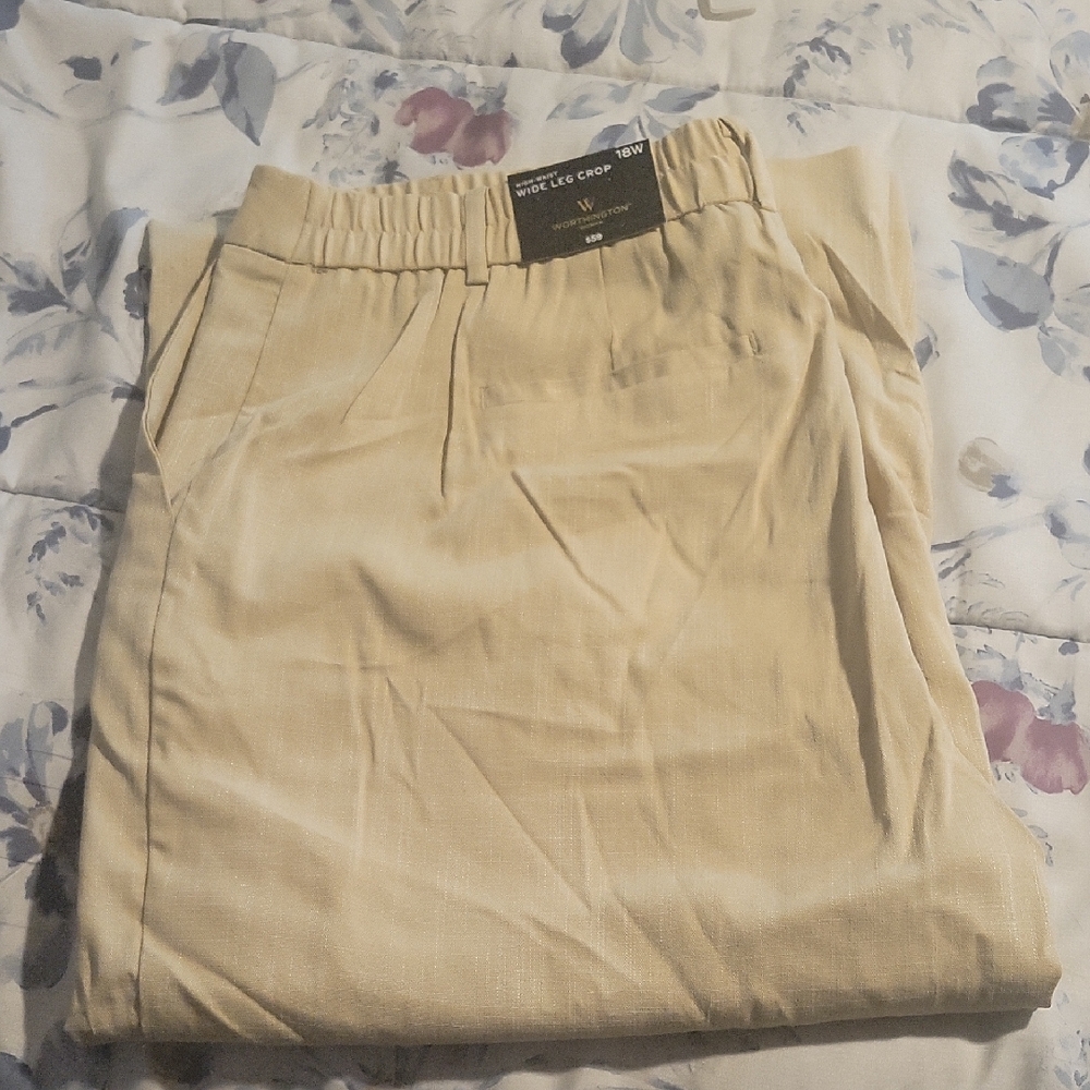 Worthington High Waist Wide Leg Crop NWT